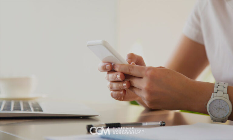 Cómo mantener informados a tus clientes en cada etapa del proceso sin saturarlos